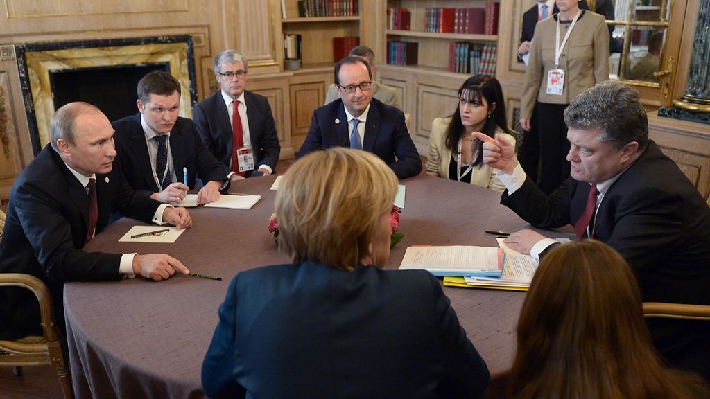 Líderes de França, Alemanha, Ucrânia e Rússia discutirão conflito ucraniano