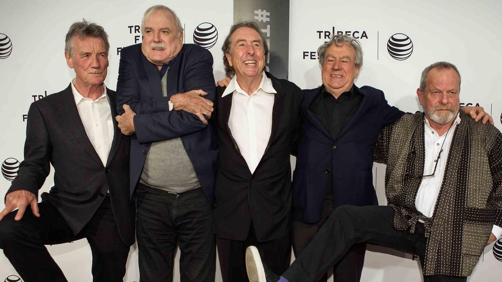 Ei pysty antamaan enää haastatteluja – Monty Pythonin perustajajäsen sairastui ...1600 x 900