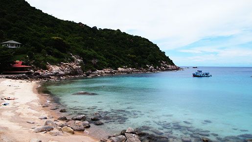 Lähde saarikierrokselle ja tutustu Koh Taon upeisiin rantoihin. Kuvassa Aow Leuk.