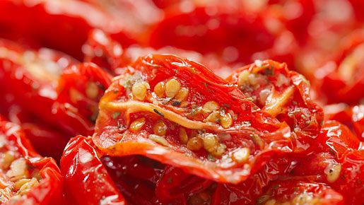 Britannian terveysviranomaiset epäilevät pakattujen aurinkokuivattujen tomaattien tartuttavan hepatiitti A:ta