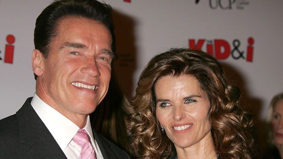 Arnold Schwarzenegger erosi vaimostaan vuonna 2011.