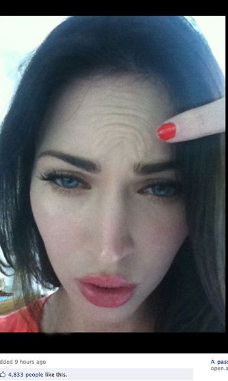 Kim Kardashian esitteli Facebookissa Botox-vapaata otsaansa