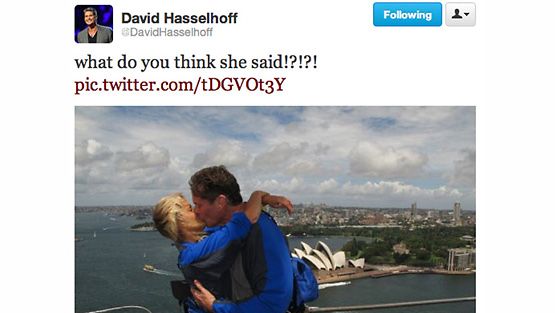 David Hasselhoff kosi naisystäväänsä Hayley Robertsia