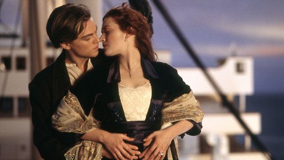 Leonardo DiCaprio ja Kate Winslet tähdittivät elokuvaa Titanic.