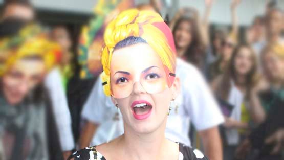Katy Perry muistutti Carmen Mirandaa.