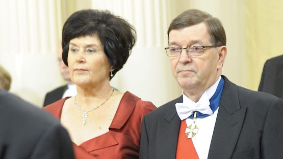 Paavo Väyrynen ja vaimo Vuokko 