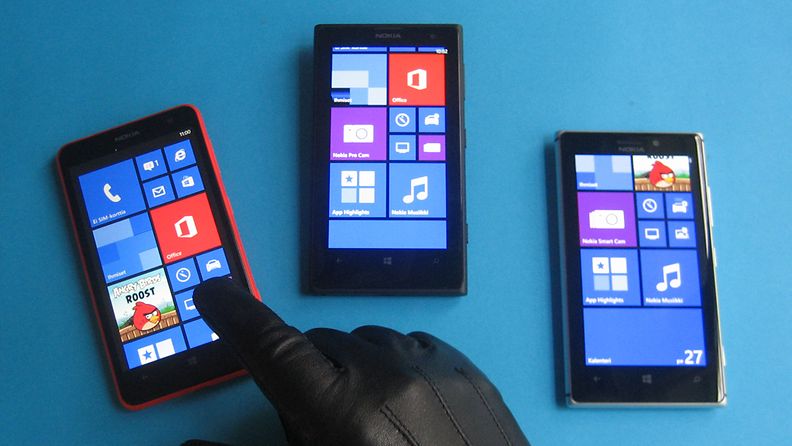 Lumia 625, 925 ja 1020 -kännykkämallit.