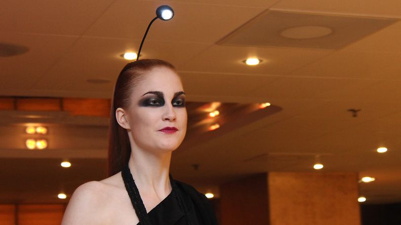 Pretty Scary Hair & Make up Couture Show: Susanna Mäkelä