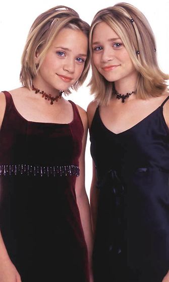 2000: Mary-Kate Olsen ja Ashley Olsen.