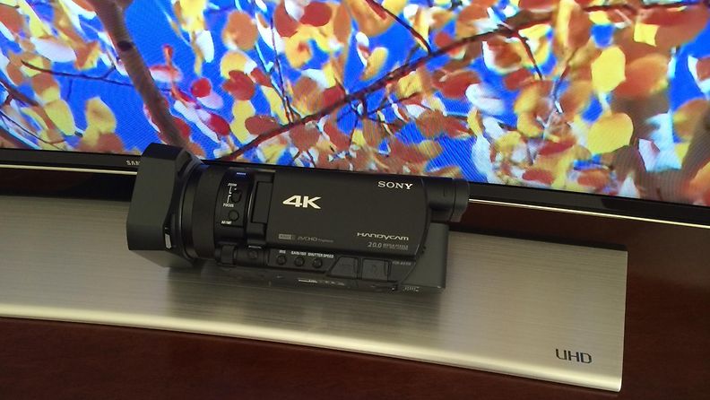MTV testasi 4K-tekniikkaa Samsungin kaarevalla UE65HU8500 televisiolla ja Sonyn FDR-AX100E -videokameralla.