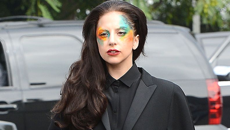 Lady-Gaga-nenälävistys