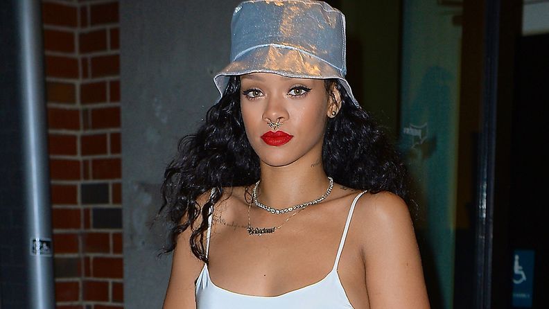Rihanna-nenälävistys