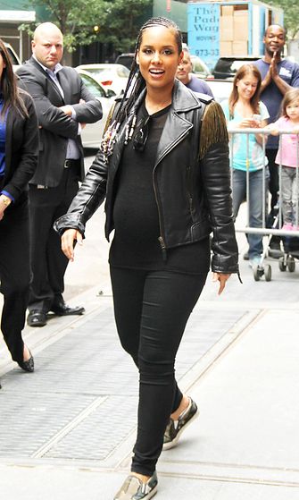Alicia Keys raskaana