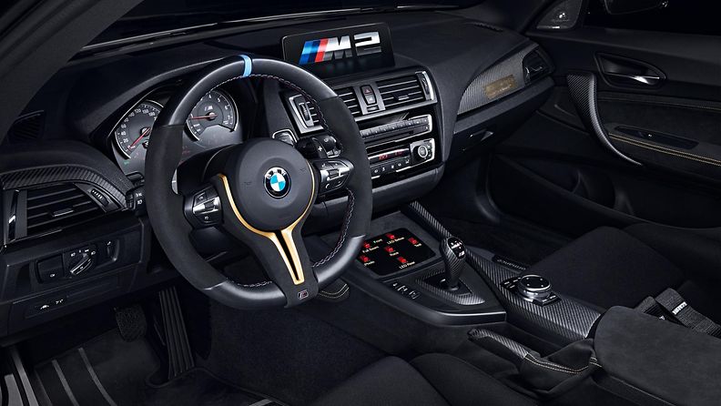 BMW M2 Safety Car 3