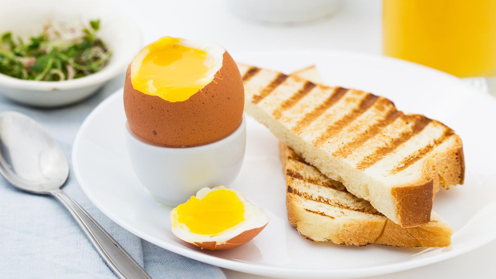 kananmuna paahtoleipä aamupala 