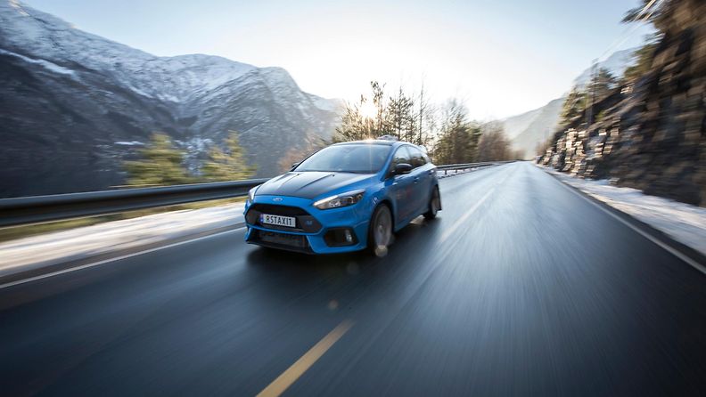 ford focus rs taksi