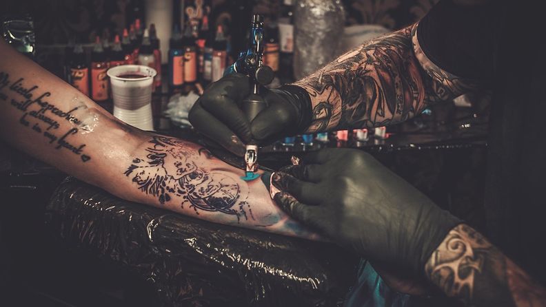 tatuointi, tatuoida