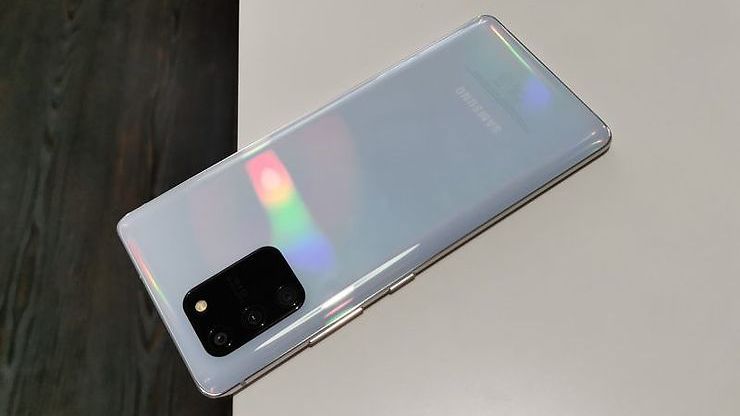 Samsung Galaxy S10 Lite takakuori 2