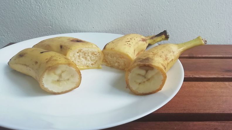 banaanikakku Nea Kuivala leikattu