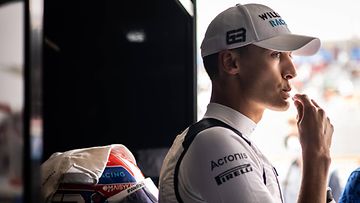 Williamsin F1-kuski George Russell kuvattuna Ranskan GP:ssä 2021
