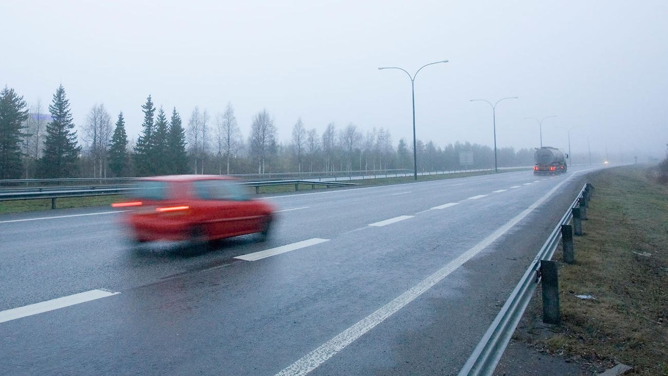Viva small gateway Älä aja perä pimeänä! Ajovaloautomatiikka ei kaikissa autoissa sytytä  ajovaloja päivällä - MTVuutiset.fi