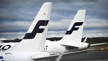 Finnairin lentokoneita.