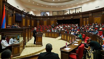 Armenian pääministeri Nikol Pashinyan pitää puhetta 2022 AOP