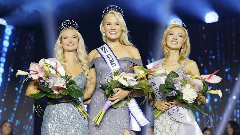 LK Miss Suomi Petra Hämäläinen ja perintöprinsessat